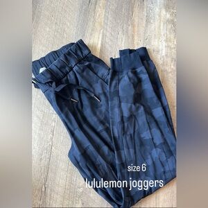 Camo Lululemon joggers